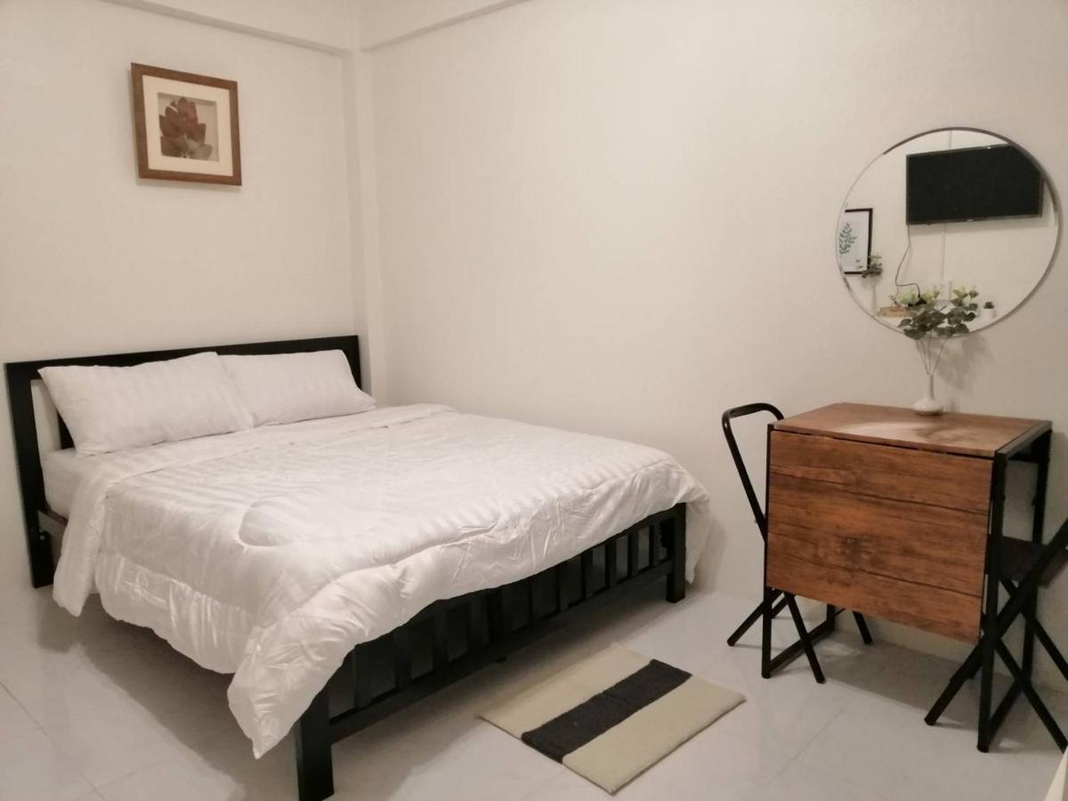Gogoal Latkrabang Apartment Bangkok Exterior foto