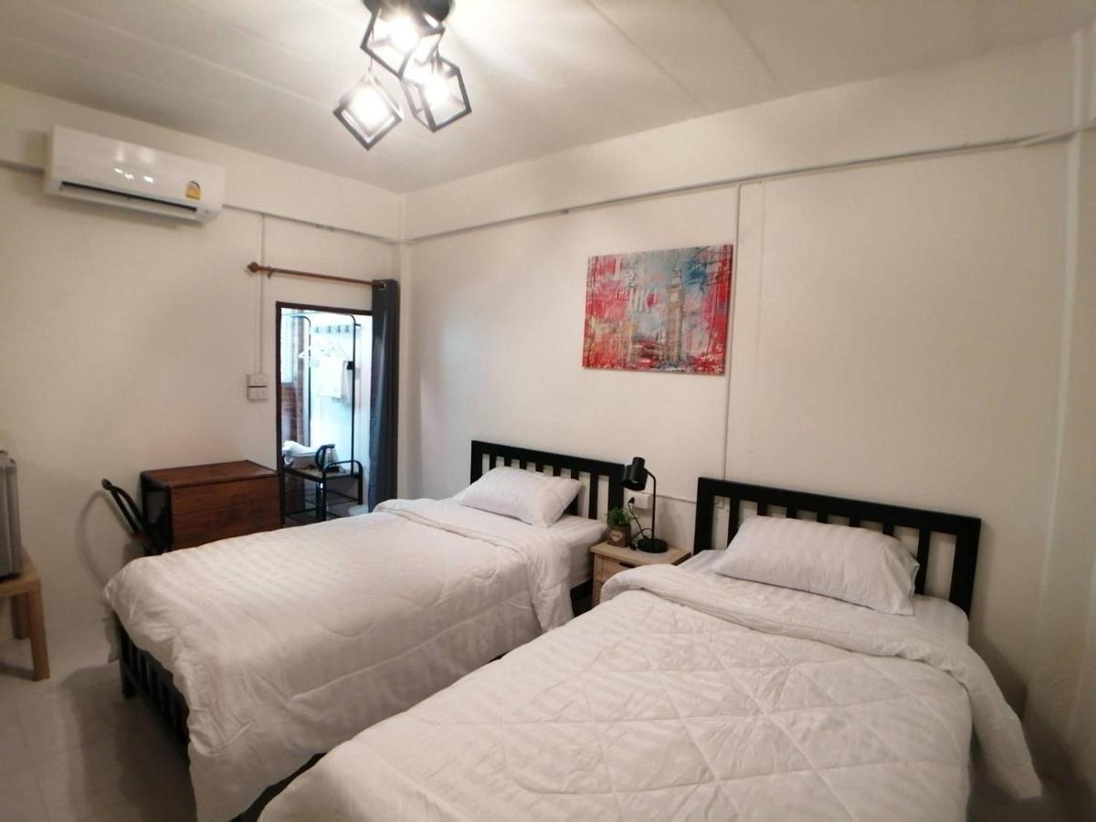 Gogoal Latkrabang Apartment Bangkok Exterior foto