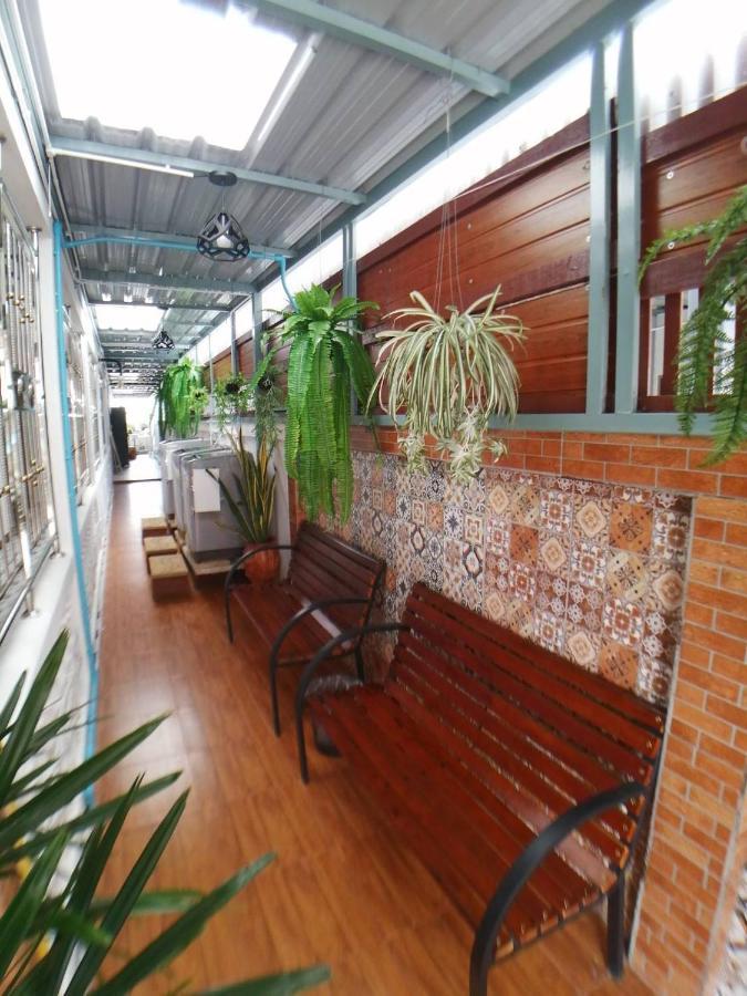 Gogoal Latkrabang Apartment Bangkok Exterior foto